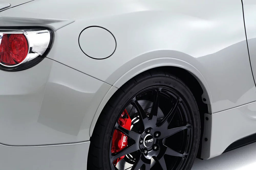 Parafanghi TRD anteriori e posteriori | GT 86 VFL (12-16) | *Primerizzati*