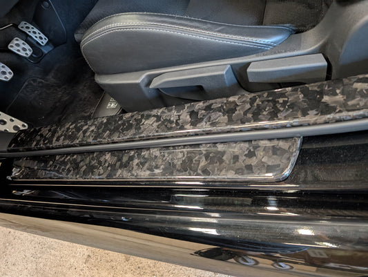 GreenFuchs | Rivestimento cruscotto passeggero in carbonio (adesivo) | GR86 e BRZ II