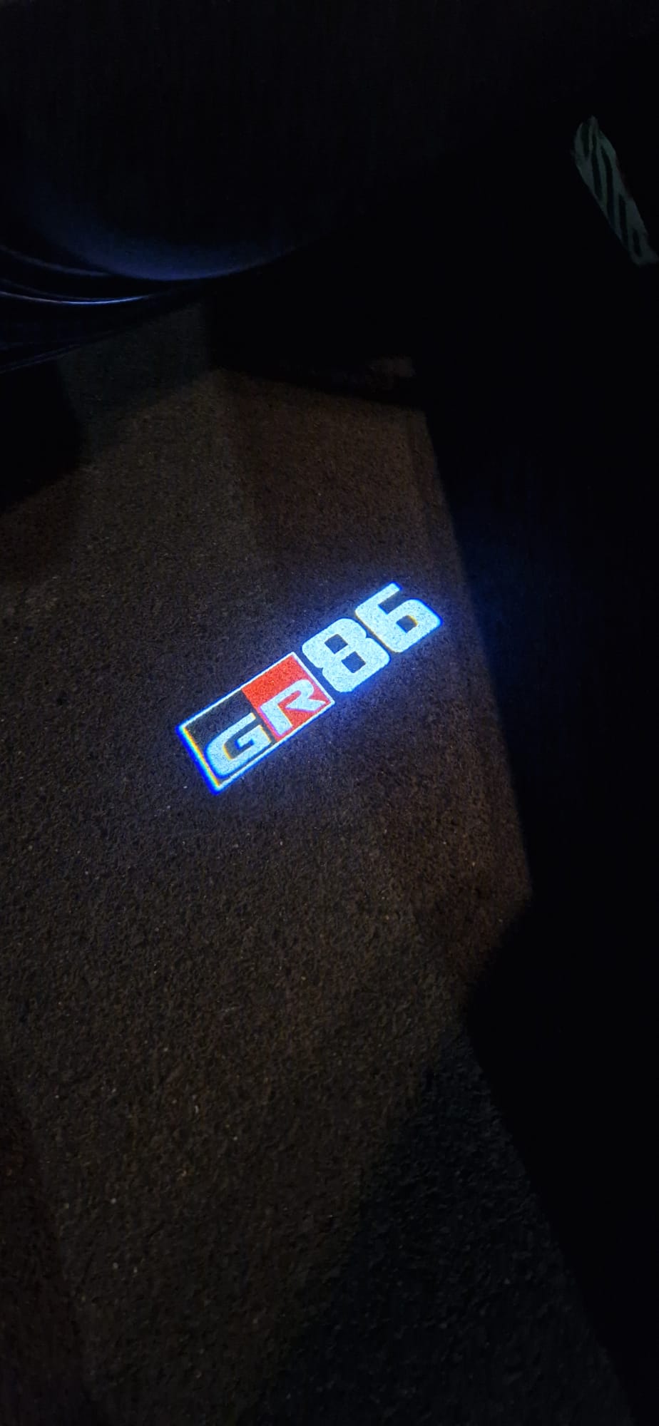 Proiettore per porta / illuminazione d'ingresso | Logo GR86 (a colori) | GR86