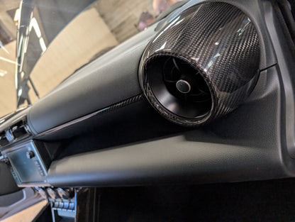 GreenFuchs | Rivestimento cruscotto passeggero in carbonio (adesivo) | GR86 e BRZ II