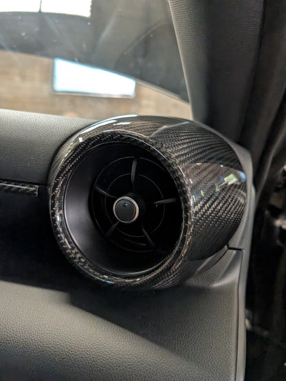 GreenFuchs | Rivestimento cruscotto passeggero in carbonio (adesivo) | GR86 e BRZ II